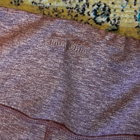 patagonia common threads capri leggings - Picture 3 of 4